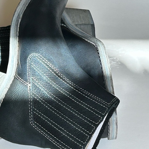 #0998 Free People Sz 6 Leather Square Toe Western Ankle Boots | Blue | NWOT - Picture 10 of 14